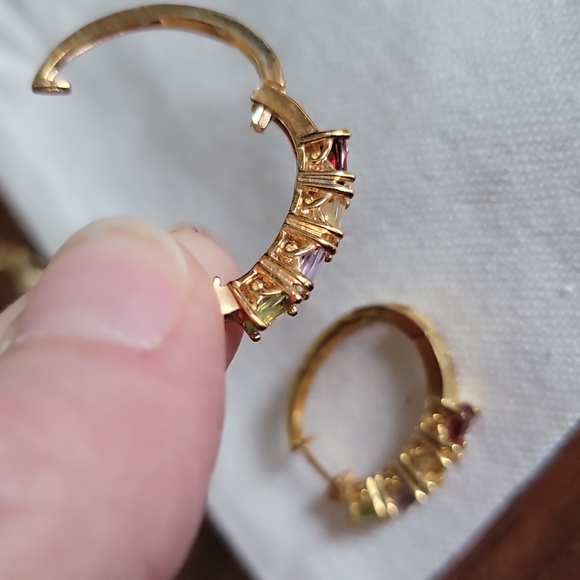 Three pairs of earrings all sterling - Picture 16 of 16